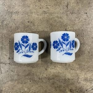 Pair Of 2 Hazel Atlas Blue Cornflower Milk Glass Mugs